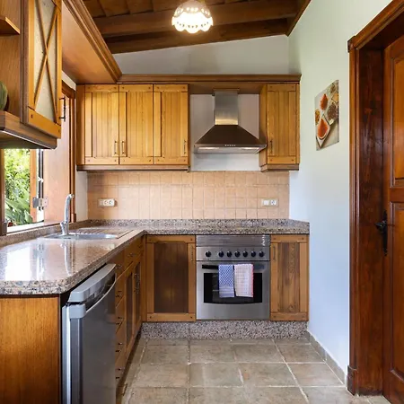 Villa Con Piscina Climatizada, Barbacoa Y Wi-fi En Icod De Vinos - Es-279-19