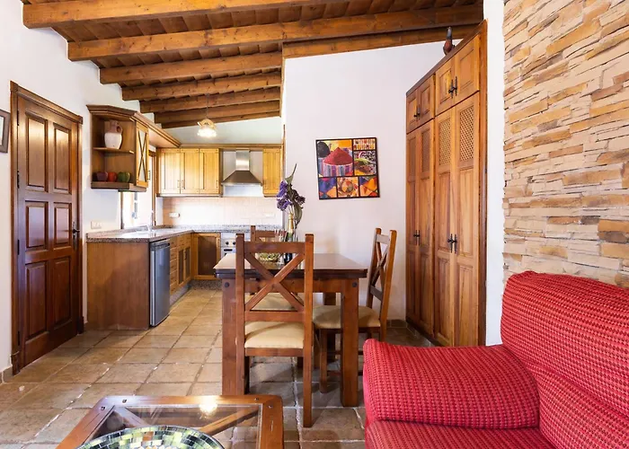 Con Piscina Climatizada, Barbacoa Y Wi-fi En Icod De Vinos - Es-279-19 *