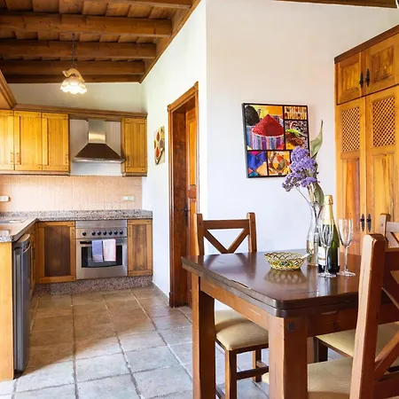 Con Piscina Climatizada, Barbacoa Y Wi-fi En Icod De Vinos - Es-279-19 Villa Icod De Los Vinos